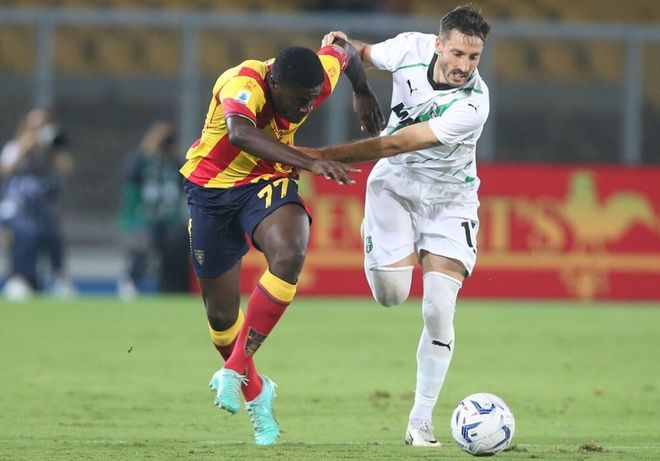 边路进攻的 边路进攻的