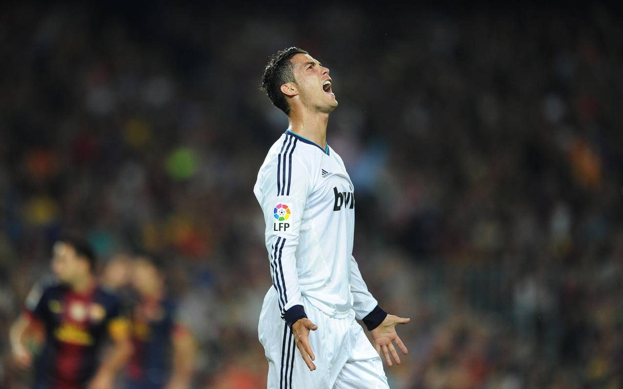 斜传至中路 斜传至中路