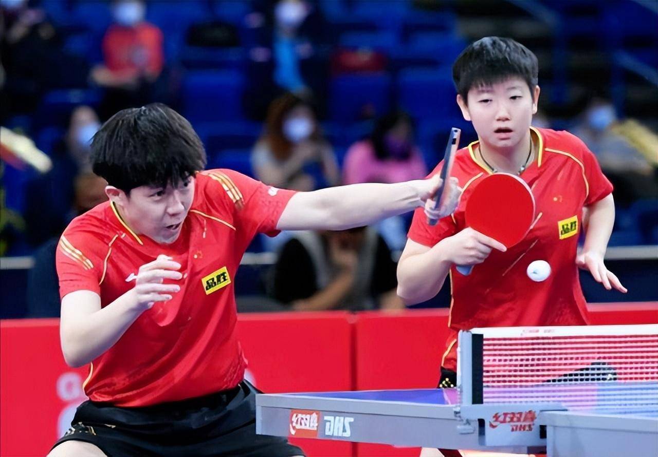 更衣室文化 更衣室文化